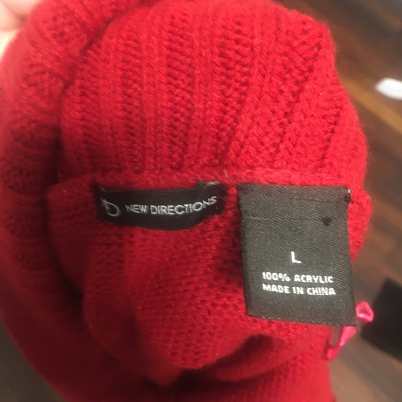 Sweet Red Sweater - Picture 4 of 4